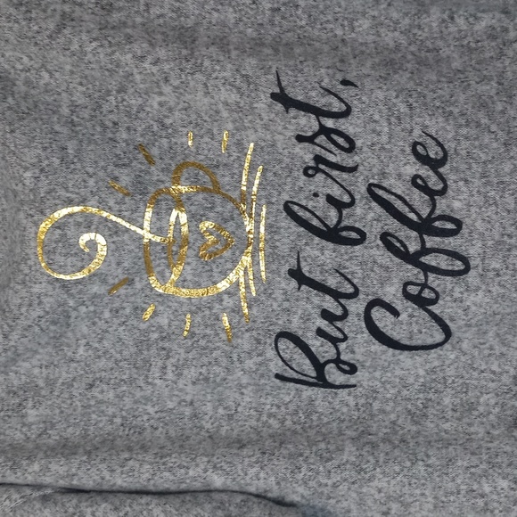 Joie de vivre printed 3/4 sleeves gray shirt. NWT. Size 2X - Picture 3 of 7